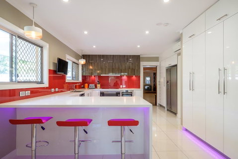 Brookfield Retreat - Large Holiday Home / Group Accommodation - Winery Find 3