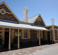 Burra Railway Station Bed and Breakfast - Winery Find