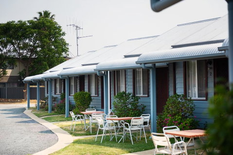 Canberra Ave Villas - Winery Find 3