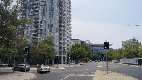 Canberra CBD Metropolitan - Winery Find 3