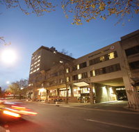 Canberra City YHA - Winery Find