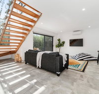 Capel Sound Beachside Luxury - Winery Find