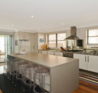 Casa Callala on King George - well appointed home - Winery Find