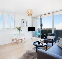 Centennial Park - L'Abode Accommodation - Winery Find