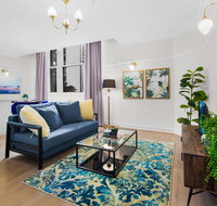 Central Apartment with Spacious Living and Dining - Winery Find