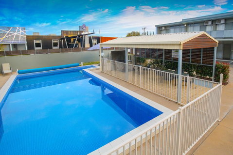Central Motel Mildura - Winery Find 1