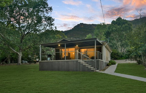 Central Views Halls Gap - Winery Find 0