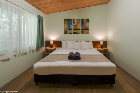 Chambers Wildlife Rainforest Lodges - Winery Find 0