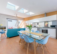 Chic East Sydney Pad - Winery Find