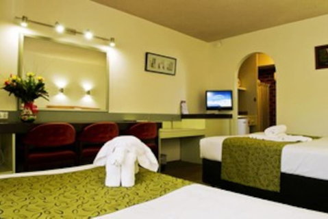 Classic Twin-bed Room 1 In Oakleigh - Winery Find 0
