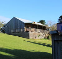 Clifton Beach Lodge - Winery Find