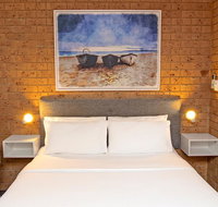 Coast Inn Motel - Winery Find