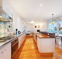 Coastal Penthouse at Coogee Beach - Winery Find