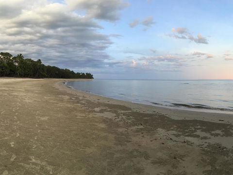 Coconut Beach House - Winery Find 1