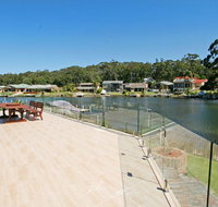Cormorant Waterfront Home - Winery Find