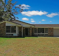 Corner Haven - family retreat with outdoor living - Winery Find
