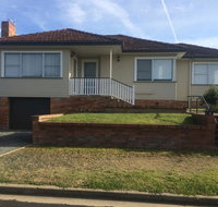 Costa Park Cottage Ena - Armidale - Winery Find