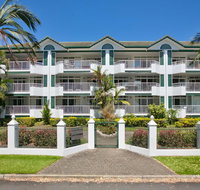 Costa Royale Trinity Beach - Winery Find