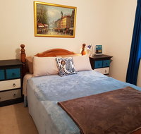 Cosy Quiet Bedroom Ferny Grove - Winery Find
