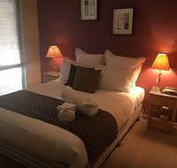 Cottage 1 Relax and Self Isolate in With Hot Tub - Winery Find