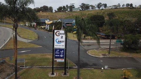 Country 2 Coast Motor Inn Coffs Harbour - Winery Find 0