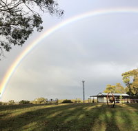 Country Cabin with Mountain Views close to Ballarat - Winery Find