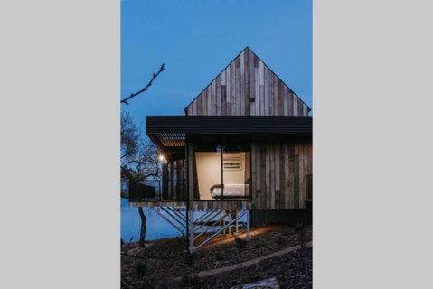 Deviot Boat House - Winery Find 2