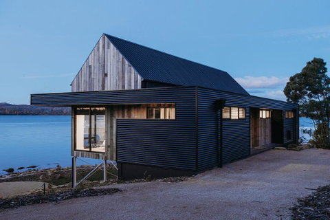Deviot Boat House - Winery Find 3