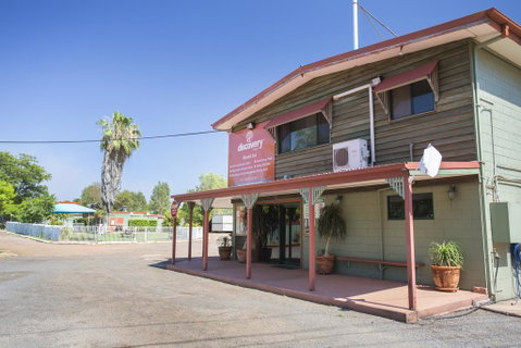 Discovery Parks - Mt Isa - Winery Find 0