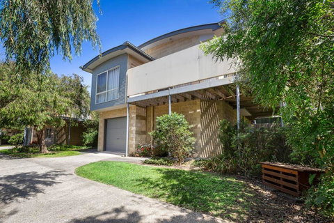 DRIFTWOOD VILLA - Free Wifi, Walk To Beach - Winery Find 0