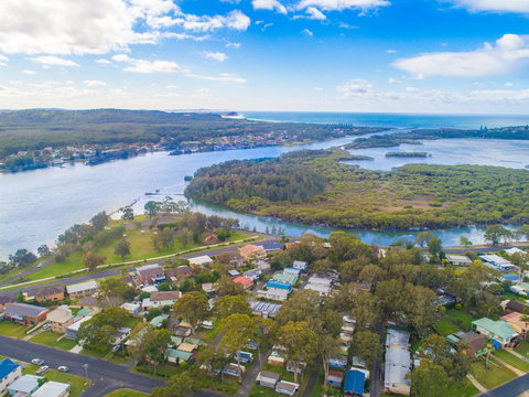 Dunbogan Caravan Park - Winery Find 2