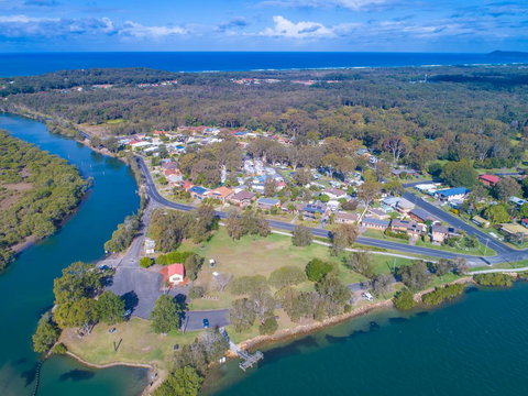 Dunbogan Caravan Park - Winery Find 1