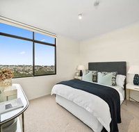 East Mirvac Building with Convenient Living - Winery Find