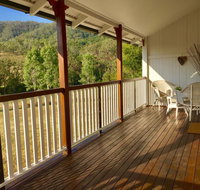 Eighteen Mile Cottage - Winery Find