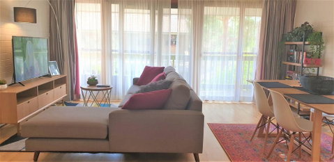 Elegant And Relaxing Apartment Few Mins To Canberra Racecourse - Winery Find 3