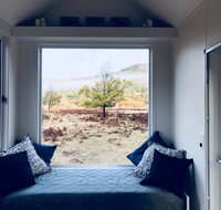 Elizabeth Tiny House - Winery Find