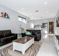 Ella House Adelaide - Winery Find