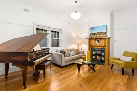 Elsternwick Paradise, Love Where You Live!!! - Winery Find 3