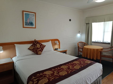 Espana Motel - Winery Find 0