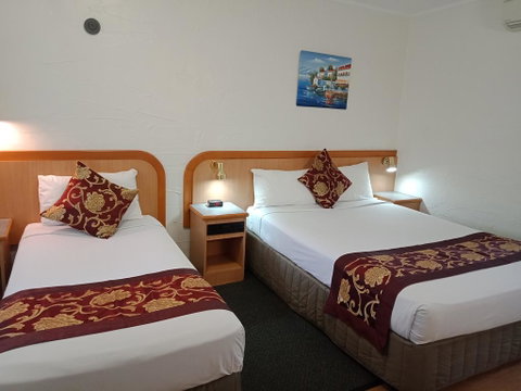 Espana Motel - Winery Find 3