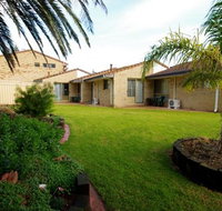 Esperance Beachfront Resort - Winery Find