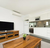Executive Luxury Apartment - Winery Find