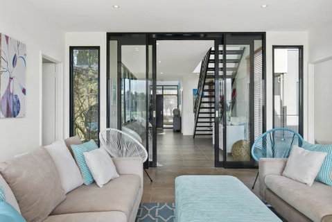 Fabulous Home - Families Only - Winery Find 2