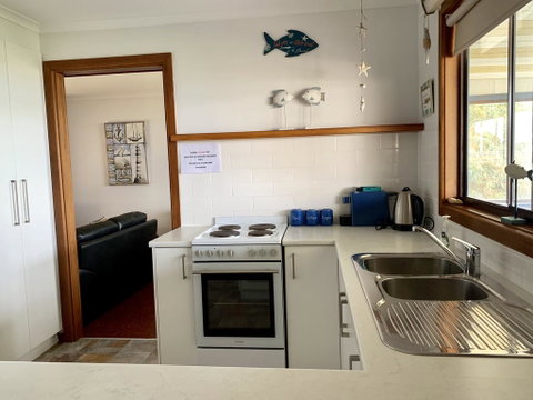 Fareview Beach House - Winery Find 2