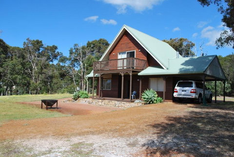 Farm Lane Retreat - Winery Find 0