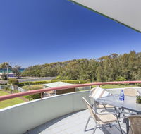 Fathoms 17 - Mollymook ALL LINEN PROVIDED - Winery Find