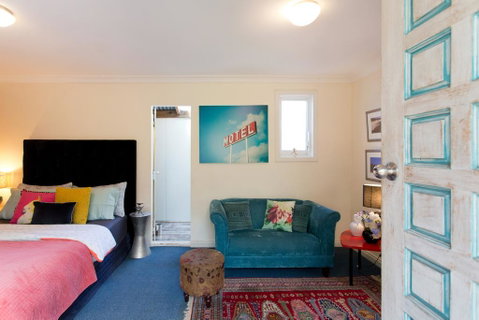 Fremantle Garden Cottage - Winery Find 0