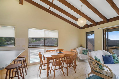 Galleries 3 - 3/28 Peregian Esplanade - Winery Find 2