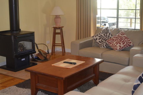 Gang Gang Villas - Winery Find 1