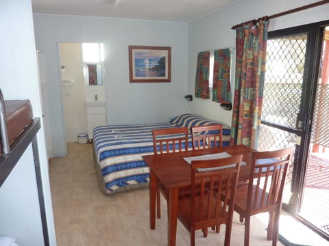 Garden Of Eden Caravan Park - Winery Find 2